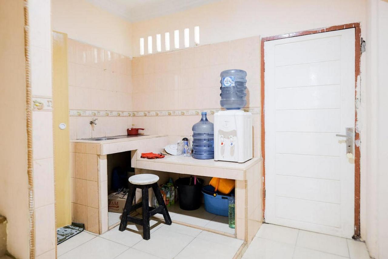 Waringin Residence Redpartner Medan Exteriér fotografie